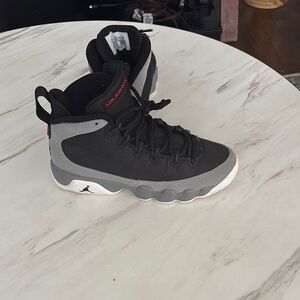 Black and Gray Water Shoes with Sleek Design